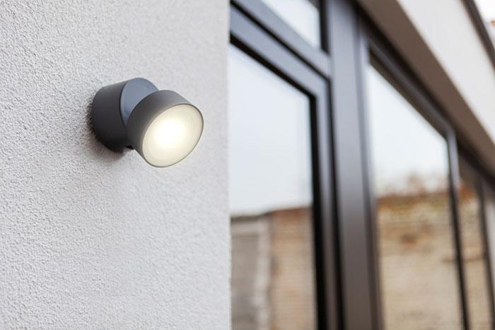 Lutec Architectural Trumpet udend&oslash;rslampe til v&aelig;g - Mini
