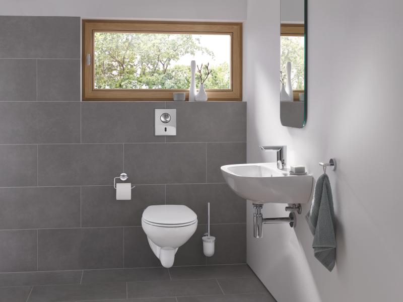 Grohe Bau Cosmopolitan E ber&oslash;ringsfri vandhane m/batteri u/blandefunktion